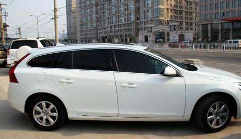 汽车窗膜厂家提醒大家汽车贴膜前后的注意事项